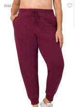 Load image into Gallery viewer, Kate Sweatpants PLUS SIZE
